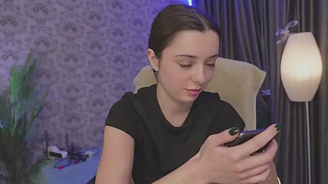 DinaCandy online show from 01-04-25, 02:25