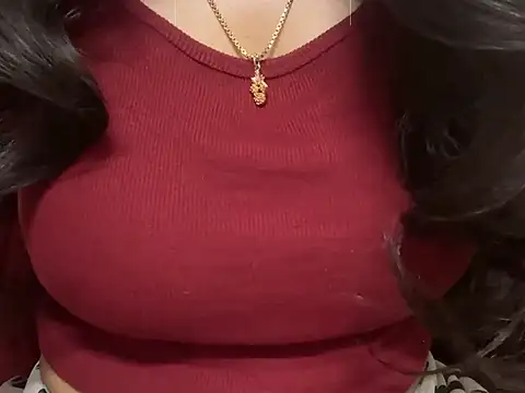  FluffyHxney  online show from 12-12-24, 04:43