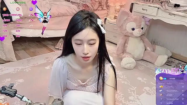 JennieKim RoseannePark online show from 12-31-24, 04:35