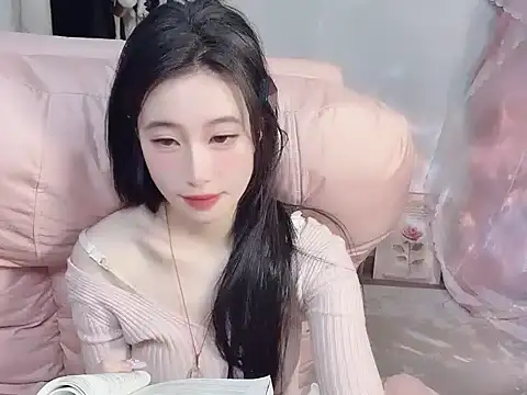 JennieKim RoseannePark online show from 01-22-25, 04:55