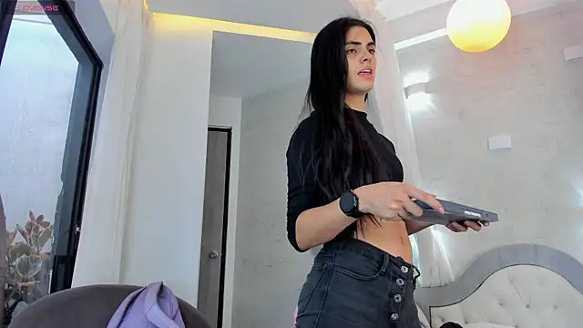 Venusflame   online show from 09-15-25, 12:38