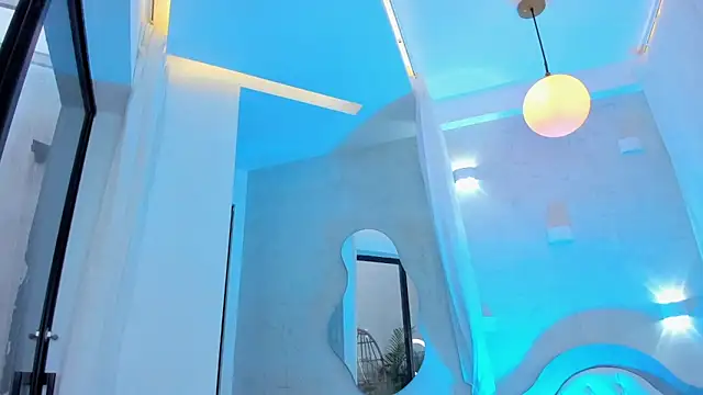 Venusflame   online show from 11-20-25, 11:54