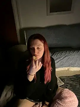 Stoner BarbieXX online show from 01-25-25, 10:50