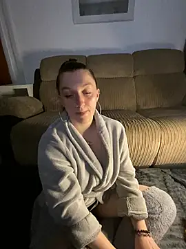 Stoner BarbieXX online show from 03-22-25, 10:26