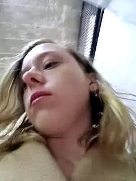 Public Katrisha online show from 12-25-24, 04:32