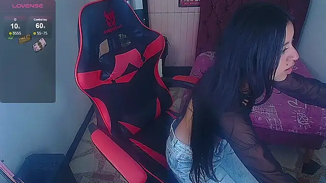 Snapshot of zoe_connor19 chatting on 02-06-25, 03:16 zoe connor19 online show from 02-06-25, 03:16