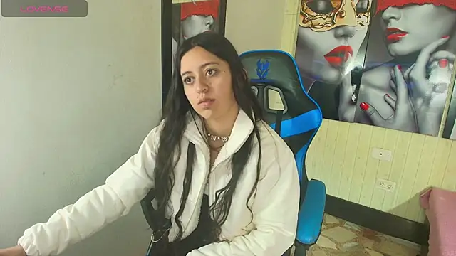 Snapshot of zoe_connor19 chatting on 09-15-25, 08:20 zoe connor19 online show from 09-15-25, 08:20