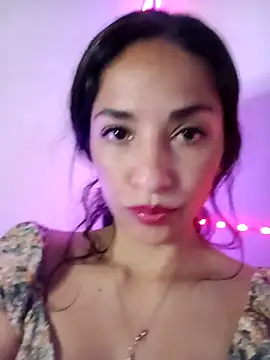 chloewildd  online show from 04-08-26, 10:32