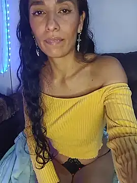 chloewildd  online show from 06-07-26, 11:19