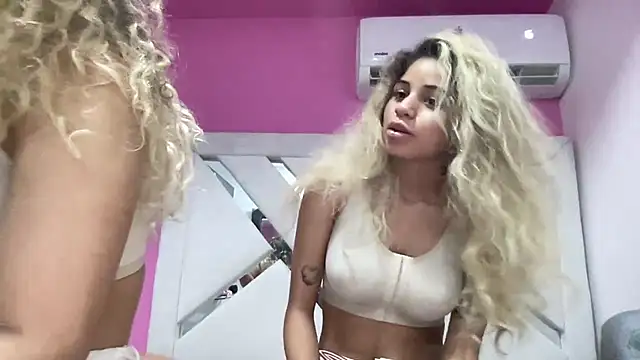 brithneysquirt online show from 12-20-25, 03:35