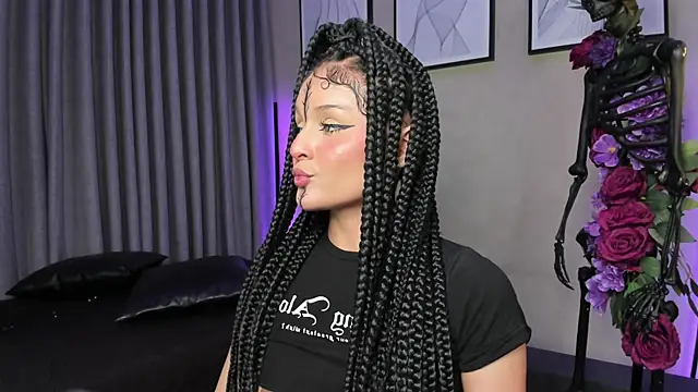 Morgan Hilll  online show from 10-05-25, 12:25