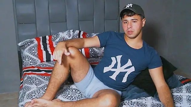 beautiful james online show from 02-01-25, 12:40