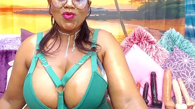 Snapshot of MATURExxxASS chatting on 05-25-26, 09:04 MATURExxxASS online show from 05-25-26, 09:04