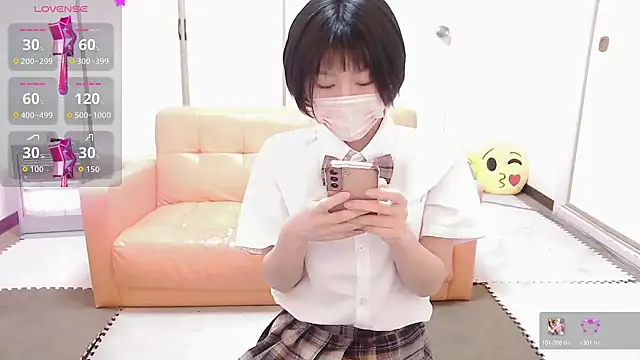 Snapshot of minamina1221 chatting on 03-11-26, 07:14 minamina1221 online show from 03-11-26, 07:14