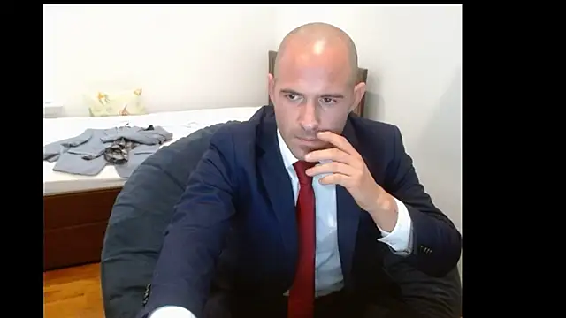 Snapshot of TheNakedPreacher chatting on 11-21-25, 01:21 TheNakedPreacher online show from 11-21-25, 01:21