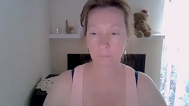 Snapshot of Madaamtang chatting on 06-28-26, 02:23 Madaamtang online show from 06-28-26, 02:23