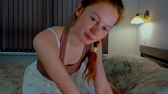 Snapshot of Fire_Luna chatting on 12-26-24, 10:05 Fire Luna online show from 12-26-24, 10:05