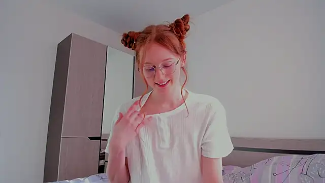 Snapshot of Fire_Luna chatting on 02-07-25, 09:58 Fire Luna online show from 02-07-25, 09:58