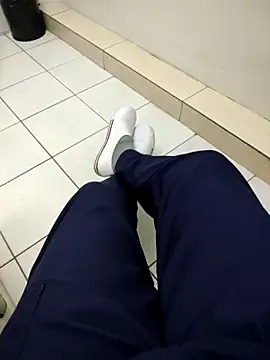 Snapshot of gatmoreno1 chatting on 10-02-25, 04:25 gatmoreno1 online show from 10-02-25, 04:25