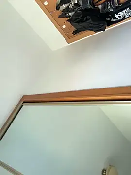 AlaskaLover online show from 03-31-26, 08:04