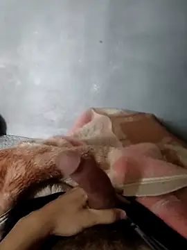 Juliano69xv online show from 09-17-25, 12:29