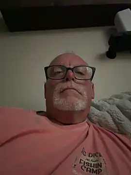 Snapshot of wildrocket02 chatting on 05-15-26, 03:57 wildrocket02 online show from 05-15-26, 03:57