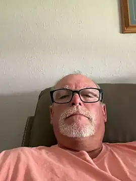 Snapshot of wildrocket02 chatting on 05-15-26, 04:03 wildrocket02 online show from 05-15-26, 04:03