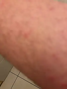 Snapshot of tgehzg chatting on 03-11-26, 12:00 tgehzg online show from 03-11-26, 12:00