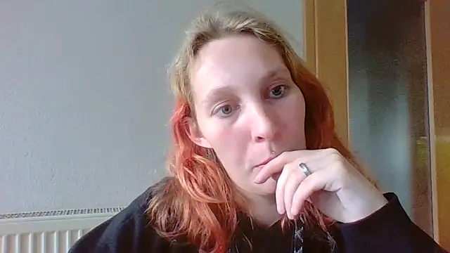 Snapshot of Bunnygirl3107 chatting on 12-01-25, 01:27 Bunnygirl3107 online show from 12-01-25, 01:27