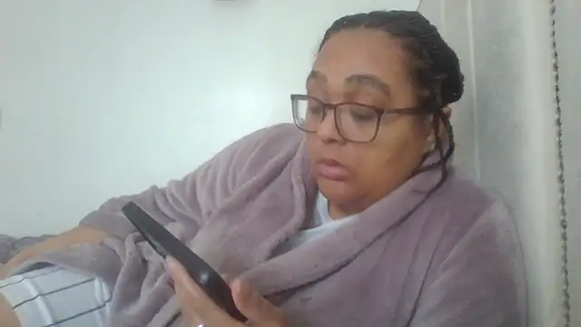 Snapshot of vanilla_chocolate23 chatting on 02-15-25, 02:00 vanilla chocolate23 online show from 02-15-25, 02:00