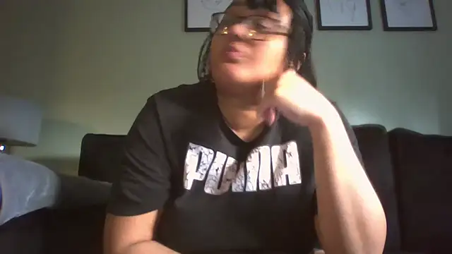 Snapshot of vanilla_chocolate23 chatting on 02-19-25, 03:16 vanilla chocolate23 online show from 02-19-25, 03:16