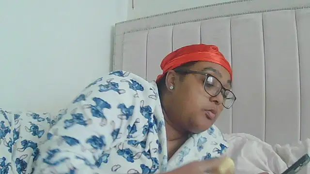 Snapshot of vanilla_chocolate23 chatting on 10-03-25, 09:06 vanilla chocolate23 online show from 10-03-25, 09:06