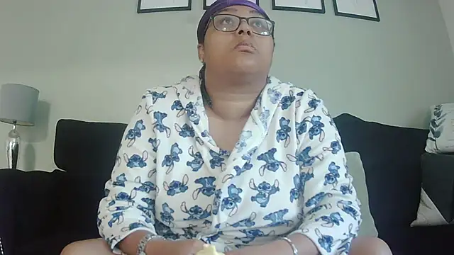 Snapshot of vanilla_chocolate23 chatting on 10-06-25, 08:01 vanilla chocolate23 online show from 10-06-25, 08:01