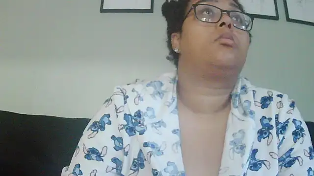 Snapshot of vanilla_chocolate23 chatting on 11-10-25, 08:46 vanilla chocolate23 online show from 11-10-25, 08:46