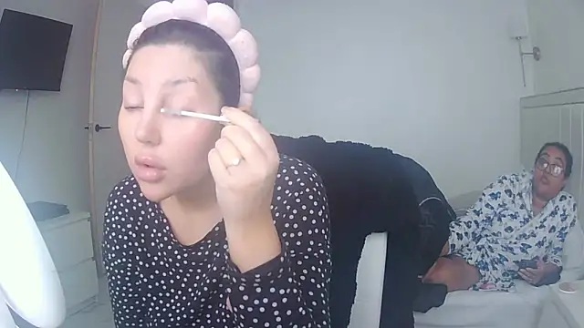 vanilla chocolate23 online show from 02-10-26, 09:35