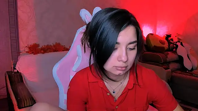 Snapshot of Swee_Alicee chatting on 10-12-25, 07:02 Swee Alicee online show from 10-12-25, 07:02