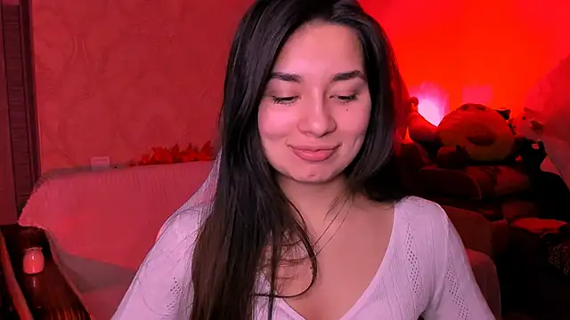 Snapshot of Swee_Alicee chatting on 11-18-25, 07:07 Swee Alicee online show from 11-18-25, 07:07