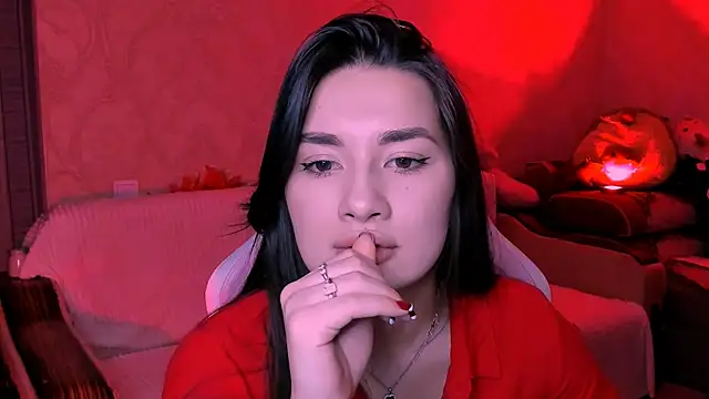 Snapshot of Swee_Alicee chatting on 11-21-25, 06:17 Swee Alicee online show from 11-21-25, 06:17