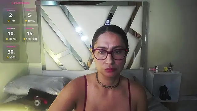 marilynetthan online show from 06-26-26, 02:10
