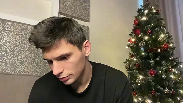 Snapshot of denlover1 chatting on 12-14-24, 11:18 denlover1 online show from 12-14-24, 11:18