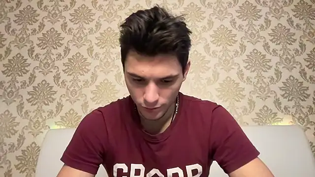 Snapshot of denlover1 chatting on 12-29-24, 12:12 denlover1 online show from 12-29-24, 12:12