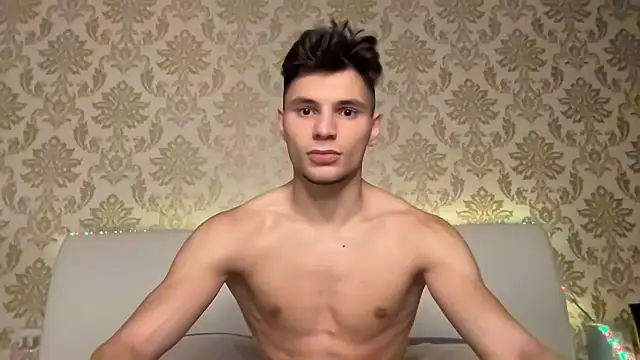 Snapshot of denlover1 chatting on 02-15-25, 06:33 denlover1 online show from 02-15-25, 06:33