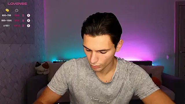 Snapshot of denlover1 chatting on 10-23-25, 06:34 denlover1 online show from 10-23-25, 06:34