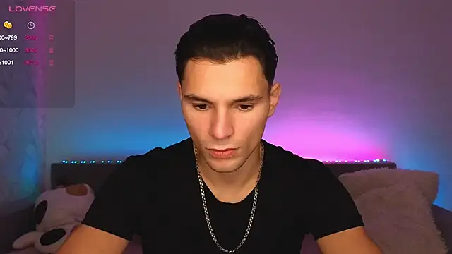 Snapshot of denlover1 chatting on 11-04-25, 07:51 denlover1 online show from 11-04-25, 07:51