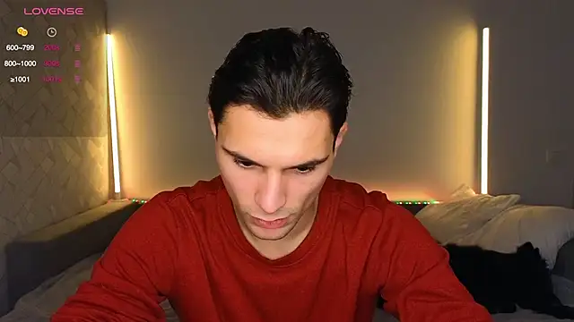 Snapshot of denlover1 chatting on 11-26-25, 12:39 denlover1 online show from 11-26-25, 12:39