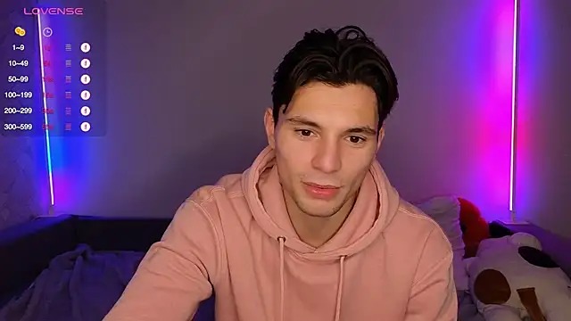 Snapshot of denlover1 chatting on 12-04-25, 02:04 denlover1 online show from 12-04-25, 02:04