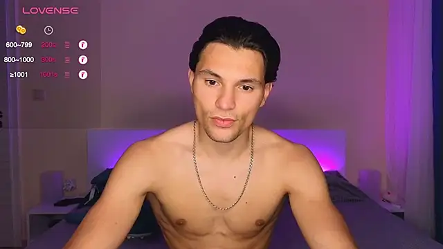 denlover1 online show from 04-30-26, 11:05