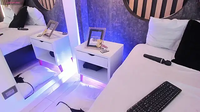 miss10 antonella online show from 03-18-25, 02:04