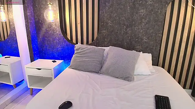 miss10 antonella online show from 09-28-25, 12:10