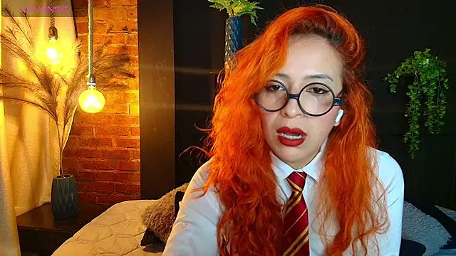 sahra taylor  online show from 03-25-26, 02:01